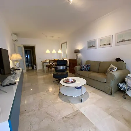 Picasso Apartment *